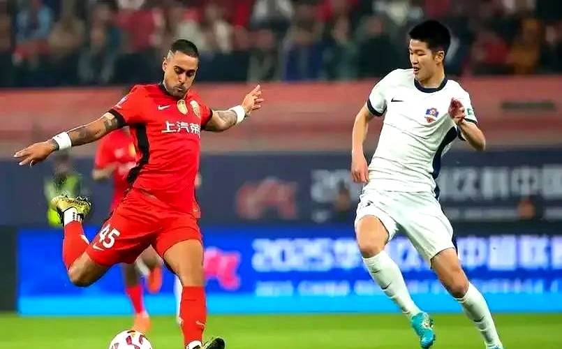 中超窗口期再迎强敌，上海久事队长鼓劲，主帅态度——管理层满意，训练强度明显提升的简单介绍